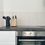 The Gallery Apartment *